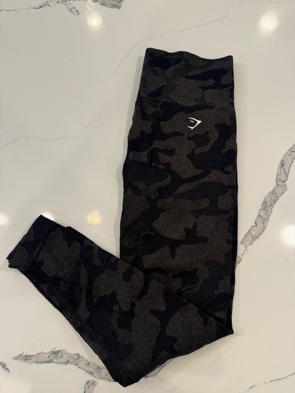 Gymshark Camouflage Leggings - Green/Grey - Size medium